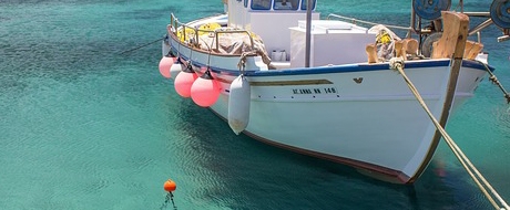 fishing-boat-984239_640